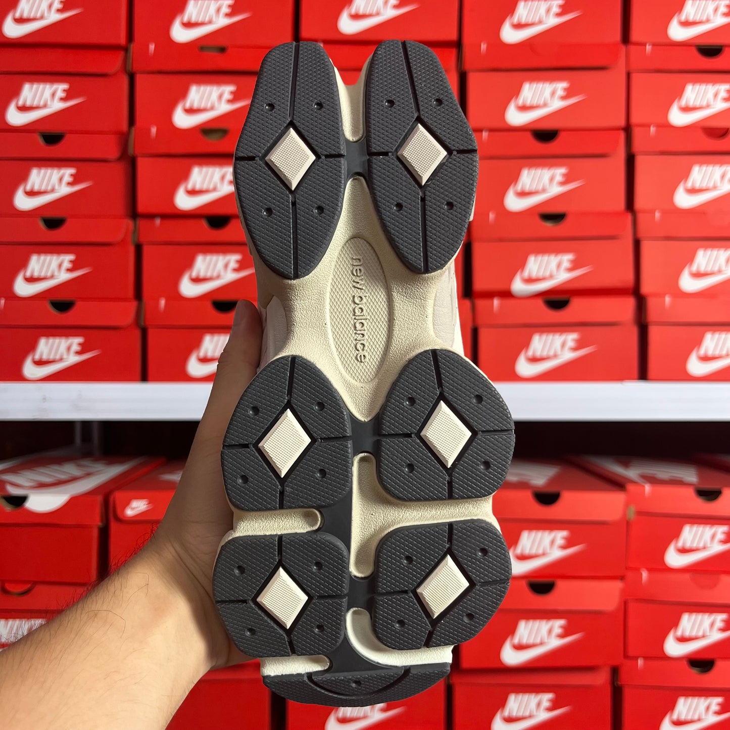 New Balance 9060 Uomo Donna Sneakers Lifestyle Scarpe Sportive