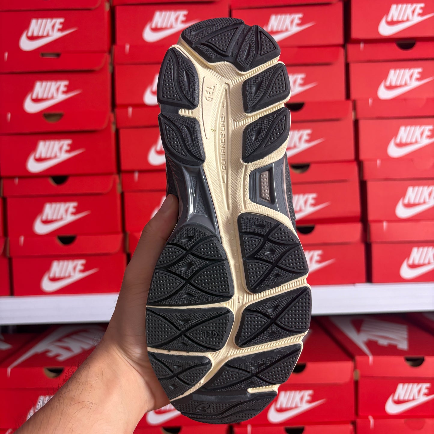 ASICS GEL-NYC Sneakers Uomo Donna Running Lifestyle