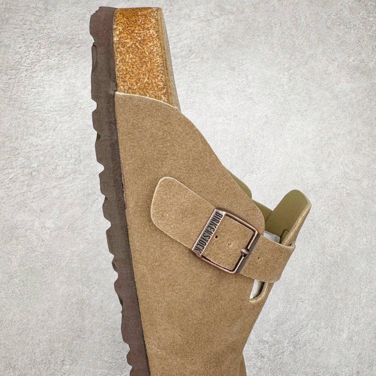 Birkenstock Boston con Plantare Morbido – Zoccoli Unisex Comfort in Pelle