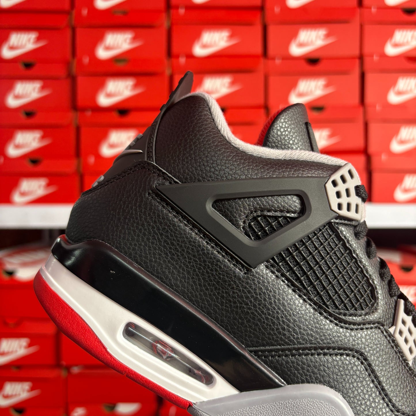 Nike Air Jordan 4 Retro Bred Reimagined Black Red – Sneakers Uomo Donna