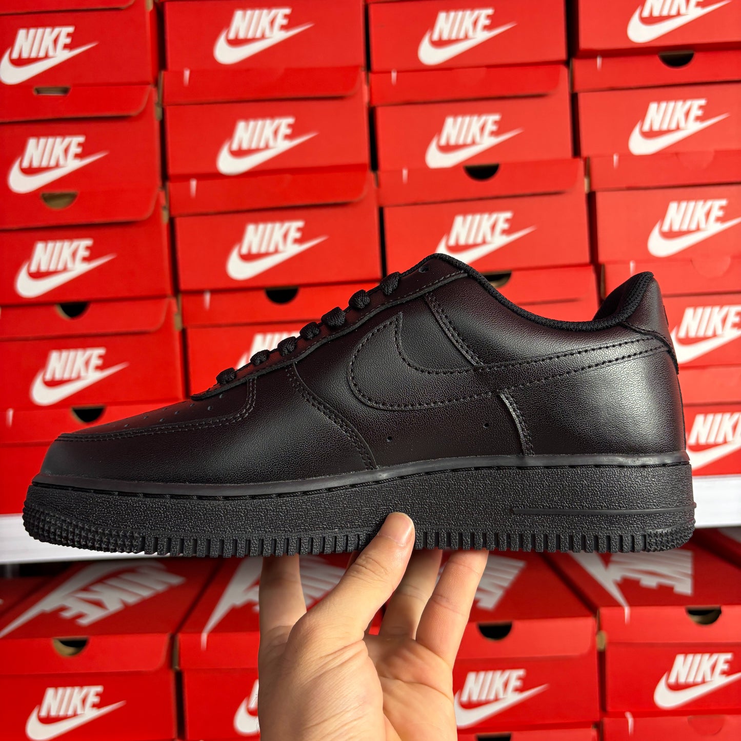 Nike Air Force 1 '07 Black Uomo Donna Sneakers Nere