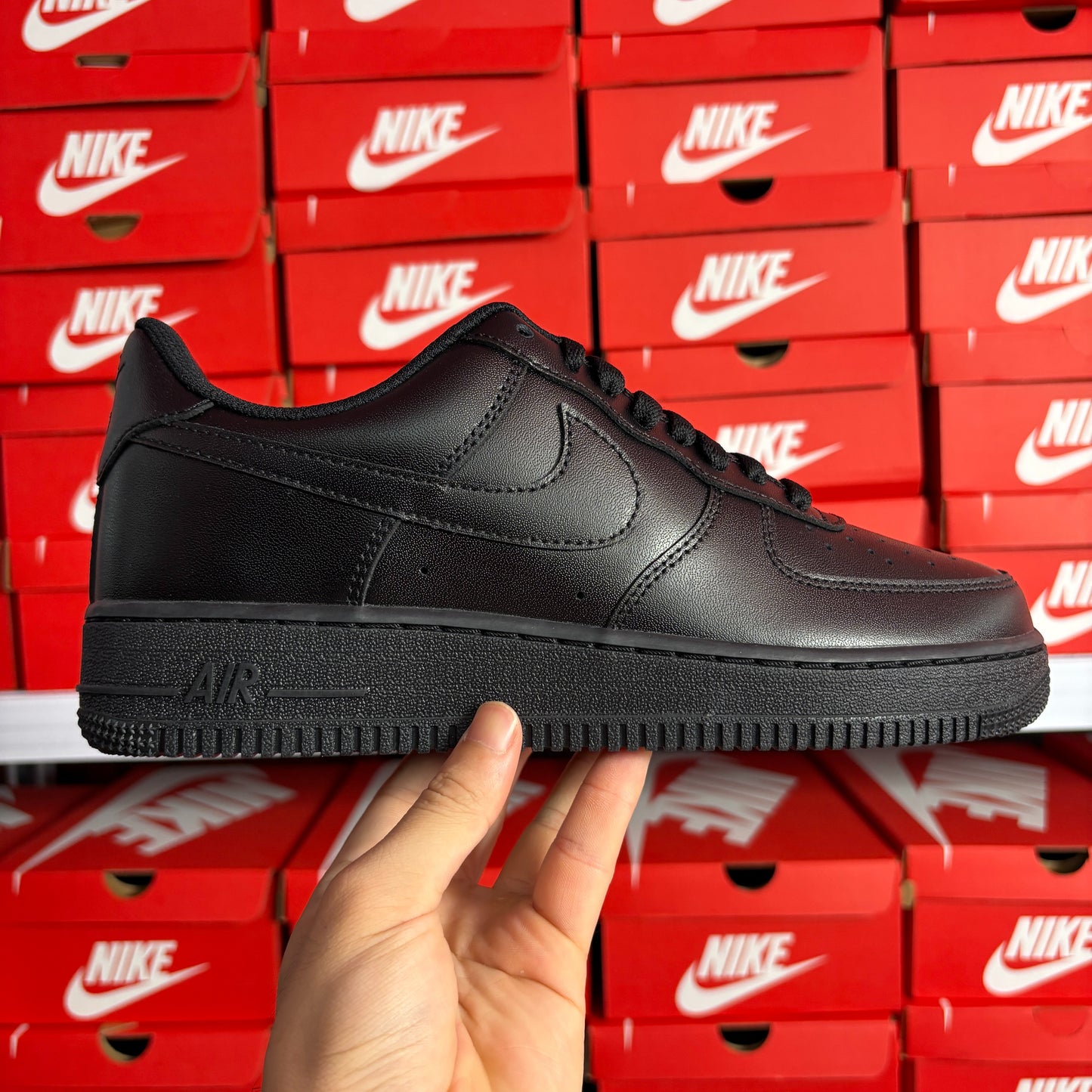Nike Air Force 1 '07 Black Uomo Donna Sneakers Nere